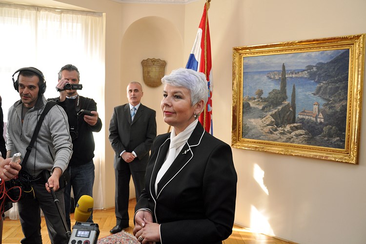 Slika /2016/Glavno tajništvo/ENG/novosti/Arhiva/predsjednica_vlade_uoci_vecere_s_obamom_to_je_vazno_priznanje_za_hrvatsku_politiku.jpg